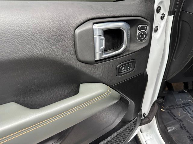 Used 2024 Jeep Wrangler High Altitude AWD/4WD image 13