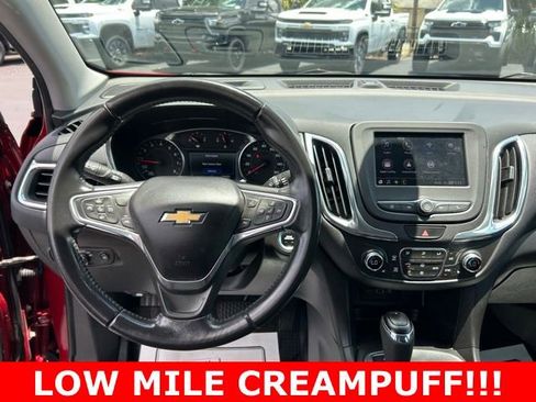 Used 2020 Chevrolet Equinox LT AWD/4WD image 17
