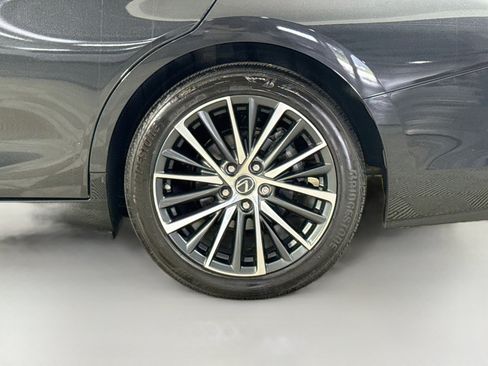 Used 2022 Lexus ES 350 w/ Premium Package FWD image 37