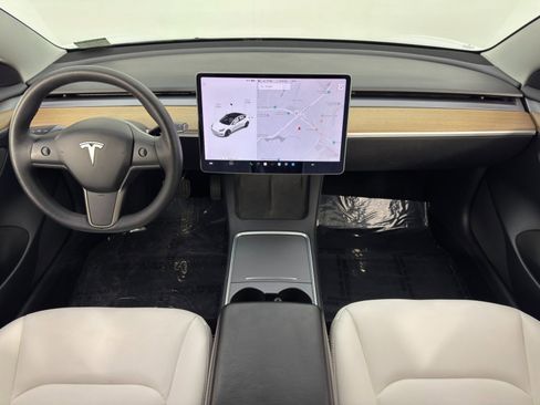 Used 2022 Tesla Model 3 Long Range image 12