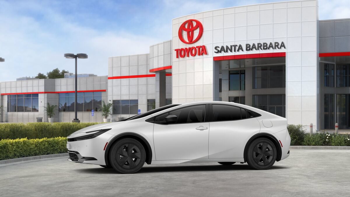 New 2027 Toyota Prius LE FWD image 3
