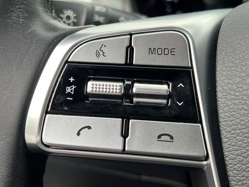 Used 2022 Kia Telluride S FWD image 25