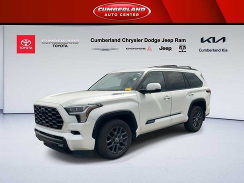 Used 2024 Toyota Sequoia Platinum image 4