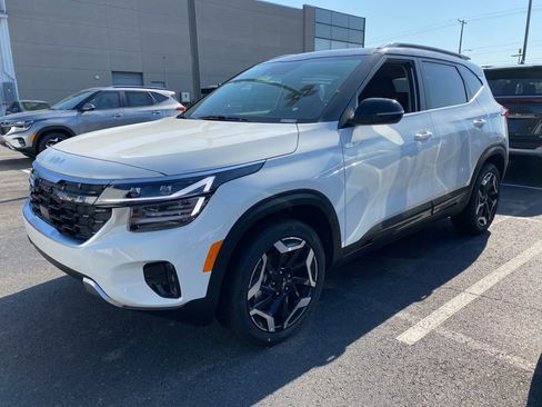 New 2026 Kia Seltos SX image 3