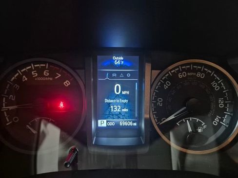 Certified 2023 Toyota Tacoma TRD Sport AWD/4WD image 25