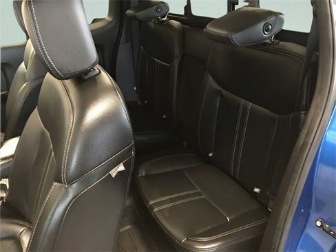 Used 2021 Ford Ranger Lariat w/ Technology Package image 12