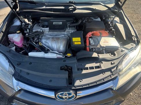 Used 2015 Toyota Camry XLE w/ Moonroof Package FWD image 42