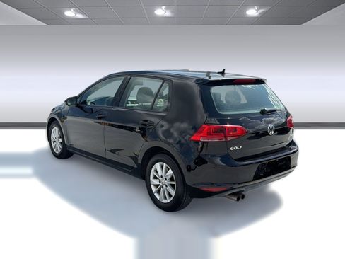 Used 2015 Volkswagen Golf S FWD image 3