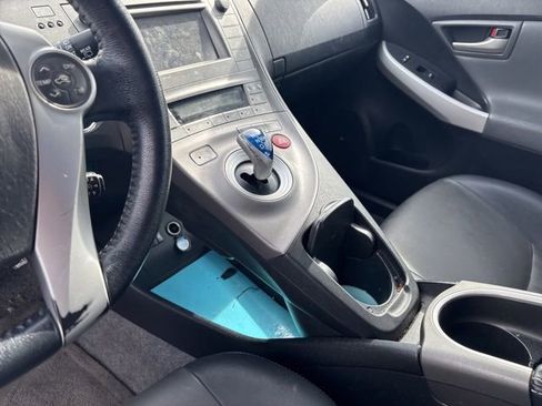Used 2012 Toyota Prius Four image 15