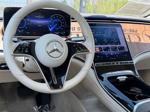 Used 2023 Mercedes-Benz EQS 450+ 4MATIC Sedan image 26