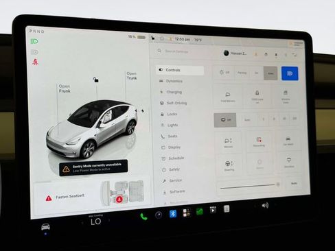 Used 2023 Tesla Model Y Long Range AWD/4WD image 26