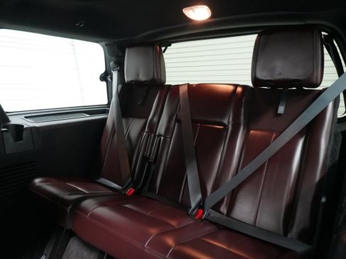 Used 2015 Ford Expedition Platinum image 11