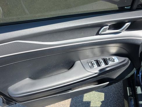 Used 2025 Kia K5 LXS FWD image 12