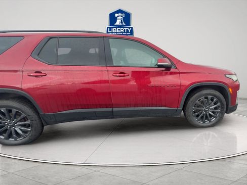 Used 2022 Chevrolet Traverse RS w/ LPO, Floor Liner Package AWD/4WD image 4