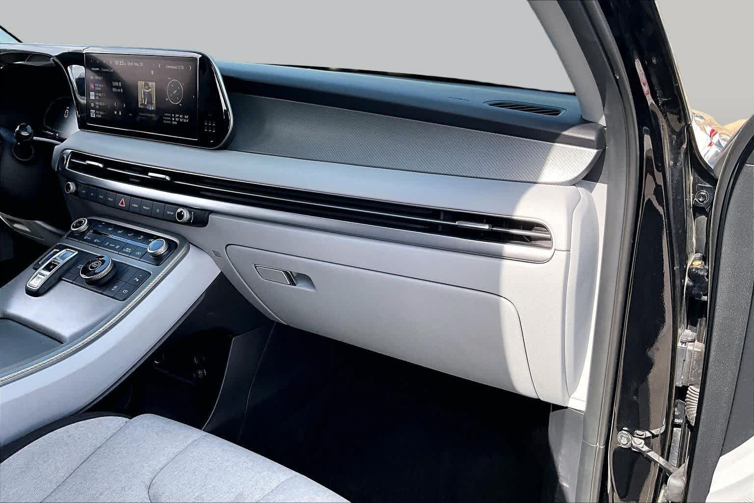Used 2023 Hyundai Palisade SE FWD image 16
