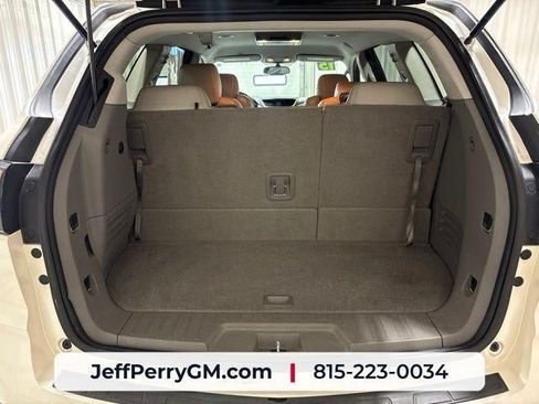 Used 2015 Chevrolet Traverse LT FWD image 24