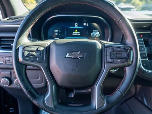 Used 2023 Chevrolet Suburban RST image 10