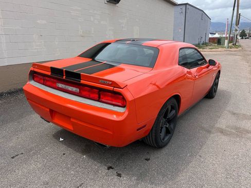 Used 2013 Dodge Challenger SRT8 w/ Harman Kardon Audio Group image 5