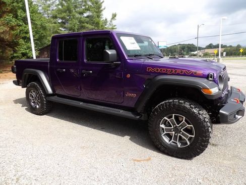 New 2026 Jeep Gladiator Mojave w/ Safety Group AWD/4WD image 6