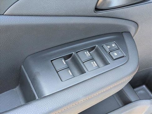 Used 2025 Honda Ridgeline TrailSport image 11