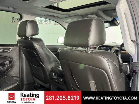 Used 2016 GMC Yukon XL Denali w/ Open Road Package image 19