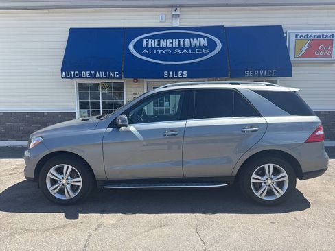 Used 2015 Mercedes-Benz ML 350 4MATIC image 2