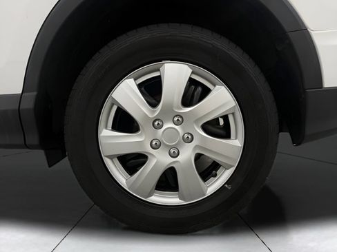 Used 2016 Toyota RAV4 LE FWD image 29
