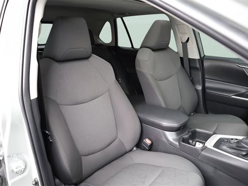 Certified 2023 Toyota RAV4 XLE w/ Convenience Package image 23