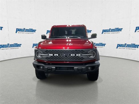 New 2025 Ford Bronco Badlands image 4