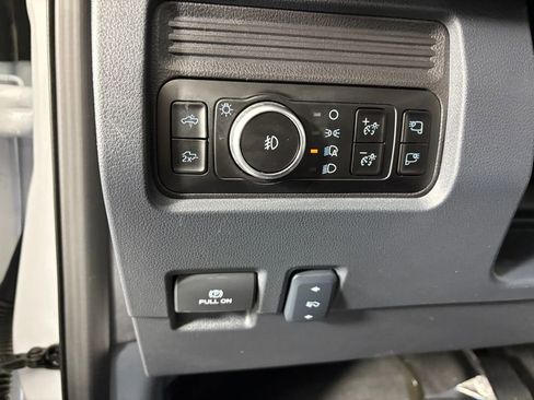 Certified 2025 Ford F350 Lariat w/ Lariat Ultimate Package image 14