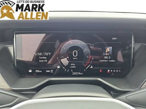 Used 2025 GMC Acadia Denali AWD/4WD image 11