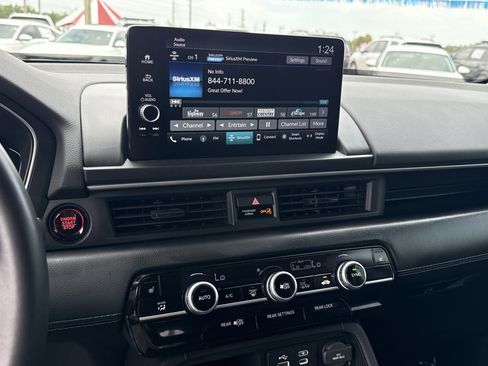 Certified 2025 Honda Pilot EX-L image 28