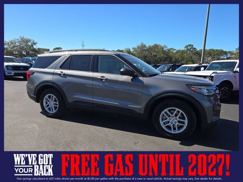 New 2026 Ford Explorer Active w/ Active Comfort Package RWD image 2