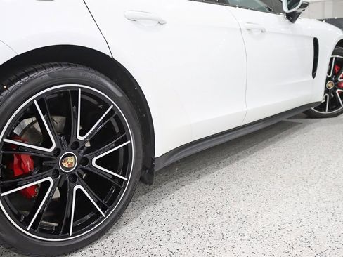 Used 2021 Porsche Panamera 4S image 13