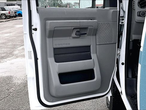 New 2025 Ford E-450 and Econoline 450 Super Duty w/ Power Equipment Group image 13