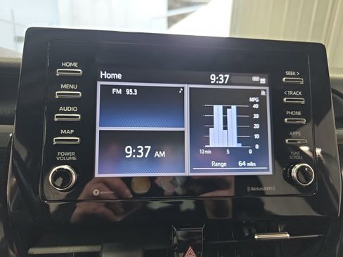 Used 2023 Toyota Camry SE image 21