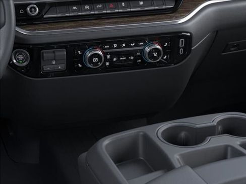 New 2026 GMC Sierra 1500 Elevation image 27