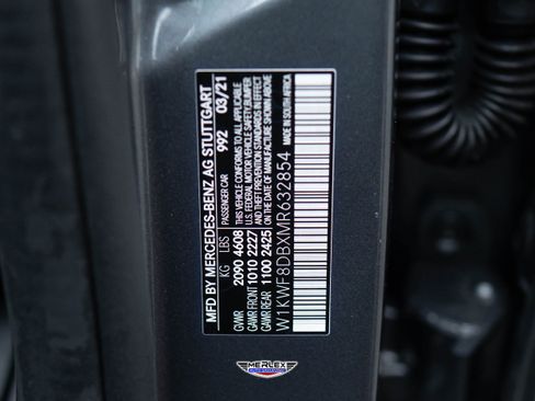 Used 2021 Mercedes-Benz C 300 Sedan w/ Premium Package image 53