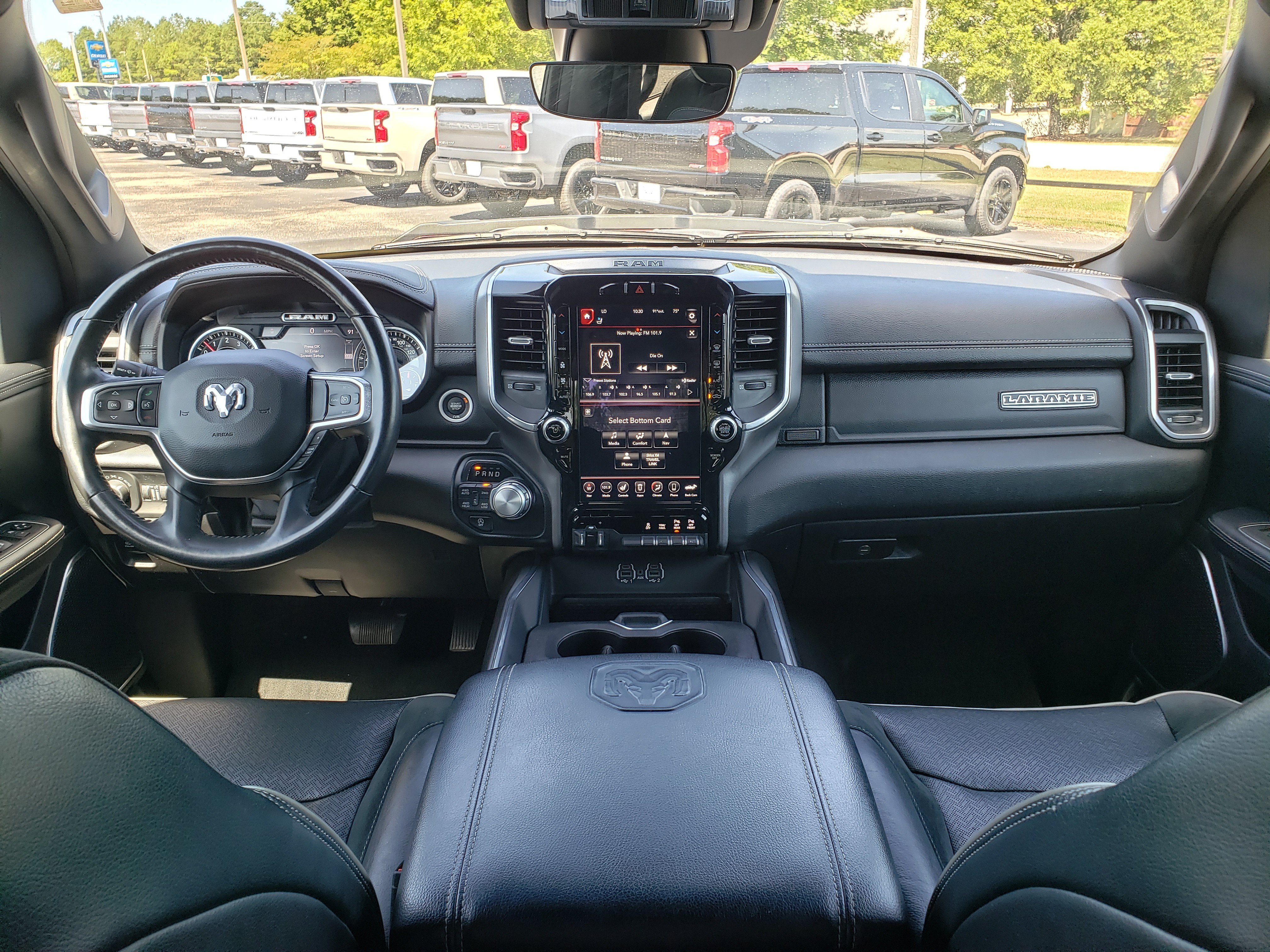 Used 2021 RAM 1500 Laramie w/ Sport Appearance Package AWD/4WD image 32