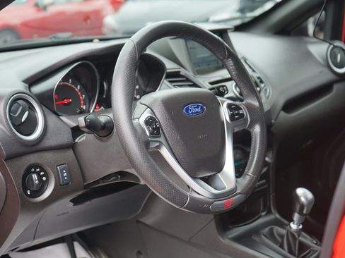 Used 2016 Ford Fiesta ST FWD image 12