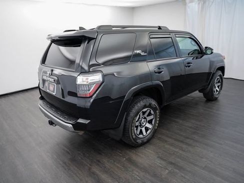 Used 2019 Toyota 4Runner TRD Off-Road Premium AWD/4WD image 10
