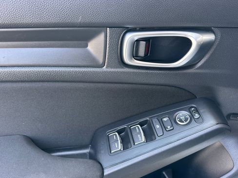 Used 2025 Honda Civic Sport image 11