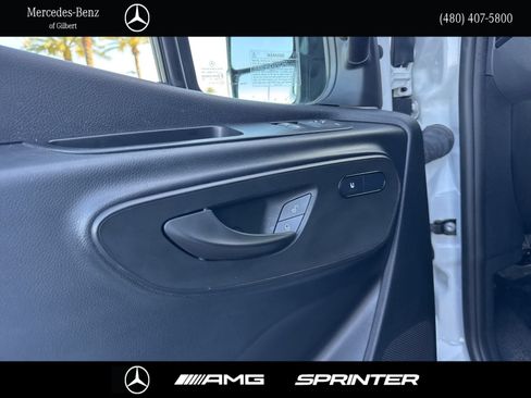 Used 2025 Mercedes-Benz Sprinter 2500 image 19