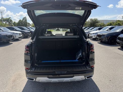 New 2026 BMW X5 xDrive50e w/ Executive Package AWD/4WD image 12