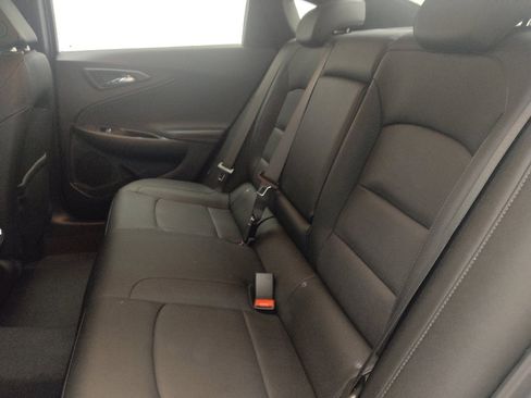 Used 2023 Chevrolet Malibu LT FWD image 18