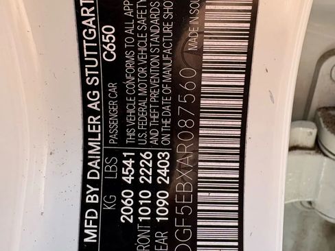 Used 2010 Mercedes-Benz C 300 Sedan image 29