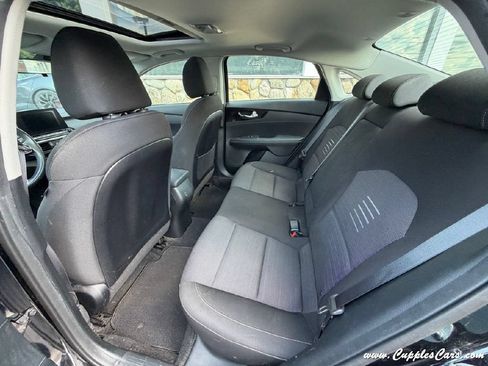 Used 2019 Kia Forte S w/ S Premium Package FWD image 21