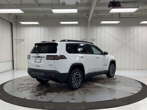 New 2026 Jeep Cherokee Laredo AWD/4WD image 8