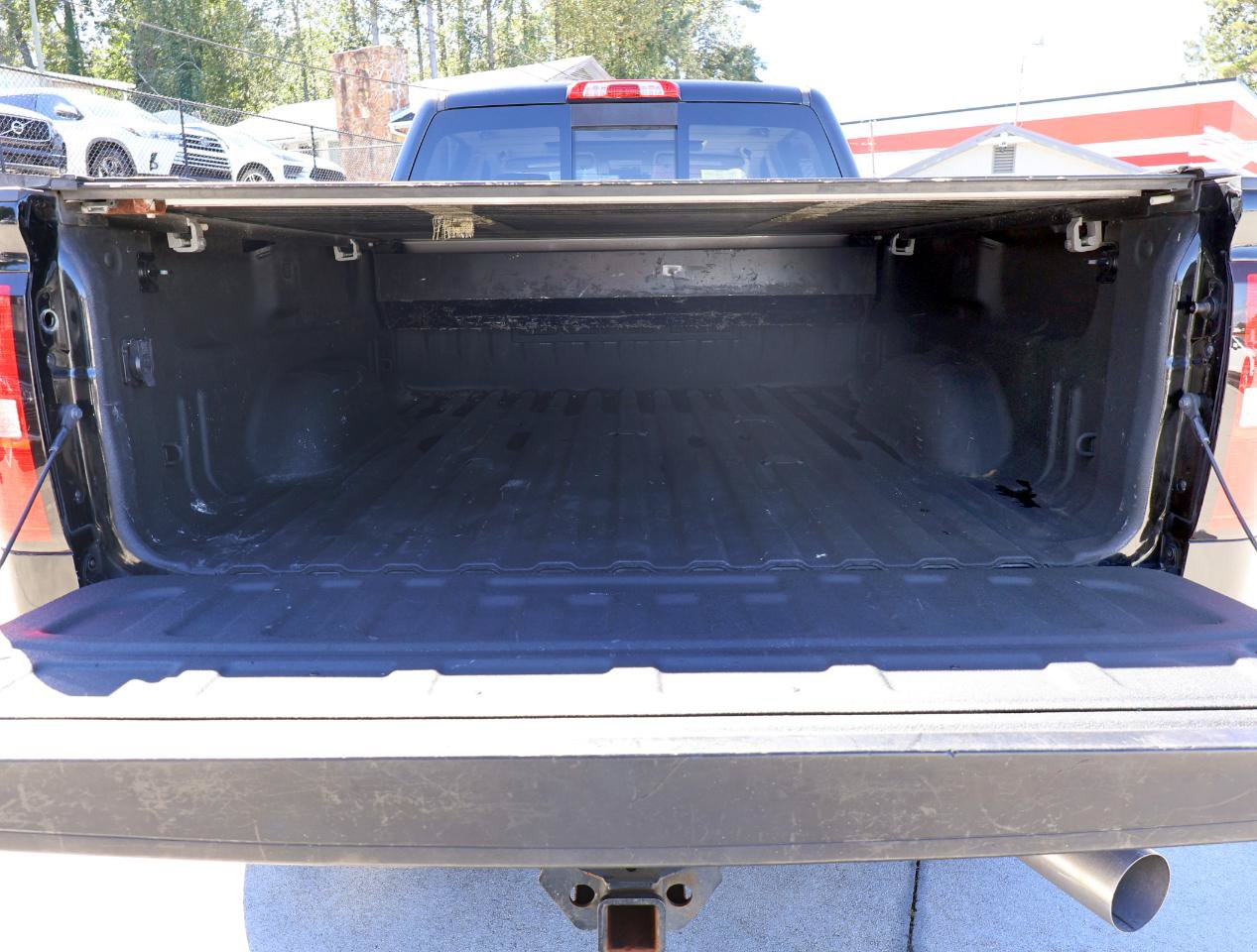 Used 2019 GMC Sierra 2500 Denali w/ Duramax Plus Package AWD/4WD image 6