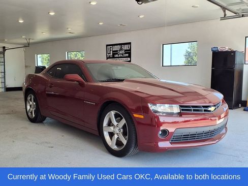 Used 2015 Chevrolet Camaro LT w/ 1LT Preferred Package RWD image 1